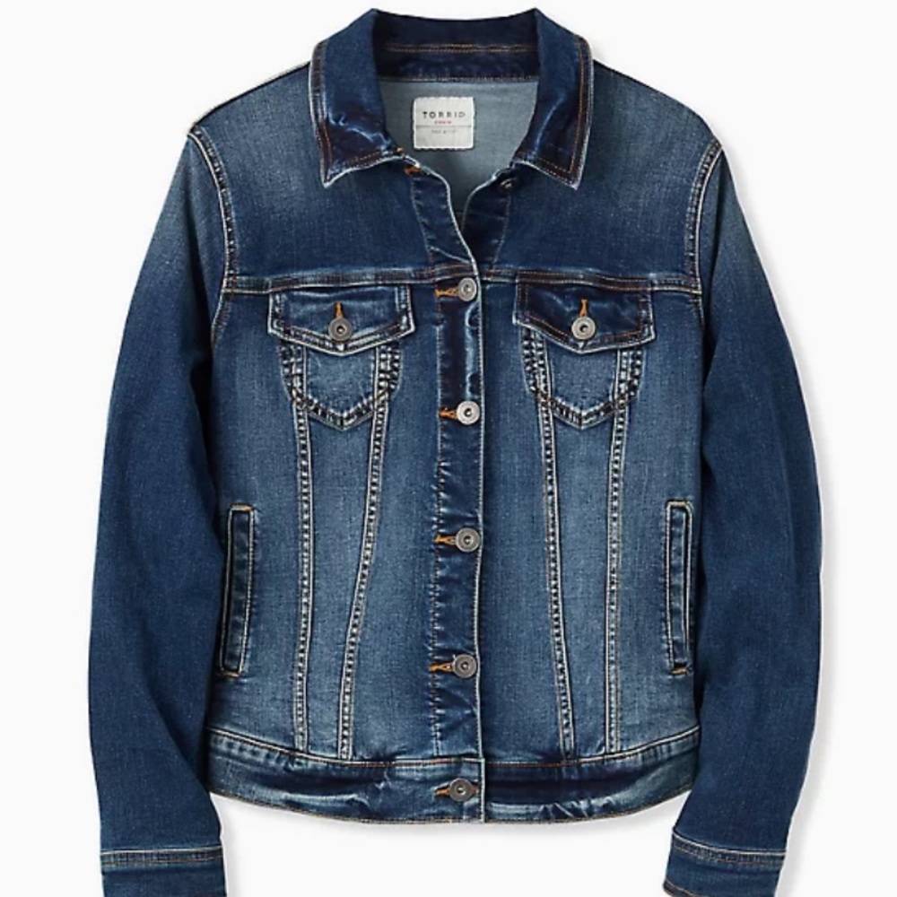 NWT TORRID DENIM TRUCKER JACKET - MEDIUM WASH Size 1 1X 14/16